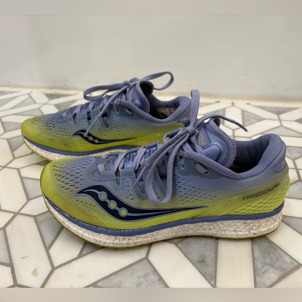 Saucony Freedom ISO Everun Women's Athletic Shoes - Purple and Yellow